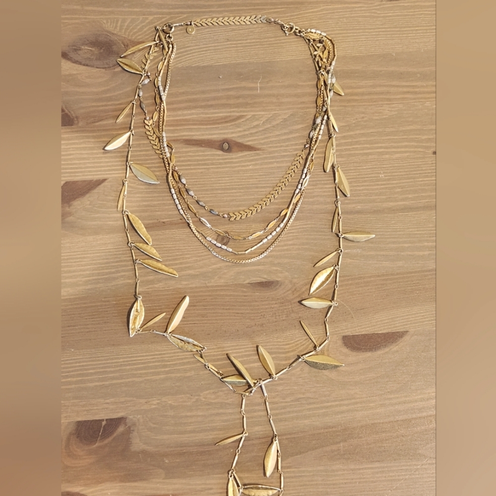 Stella & Dot multi strand layering necklace